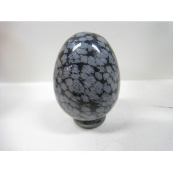 Egg in Snowflake Obsidian 40x50mm